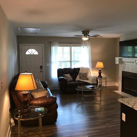 Brand New 3 Bedroom 2 Bath Home Huntsville Εξωτερικό φωτογραφία